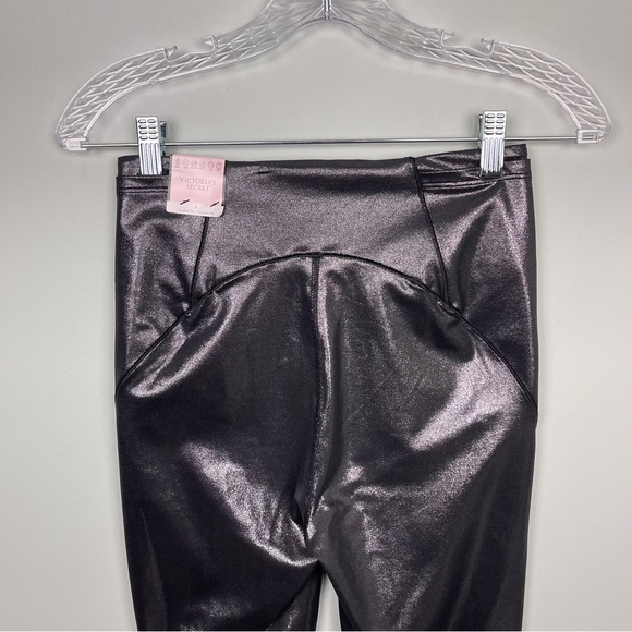 Victoria's Secret Sweat On Point Shine Legging NWT - Picture 9 of 10